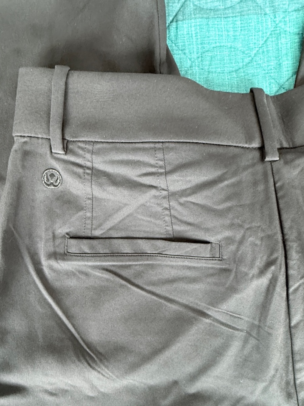 Lululemon Pleat-Front High Rise Trouser SHORT length